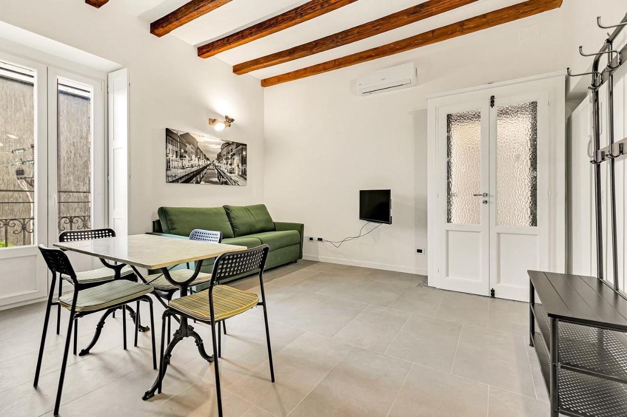 Alessia'S Flat- Naviglio Grande Apartment Buccinasco Bagian luar foto